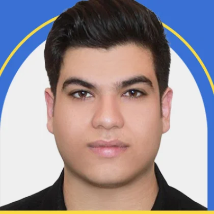 تصویر محمد حسین حسینی، پذیرفته‌شده رشته داروسازی در آمل